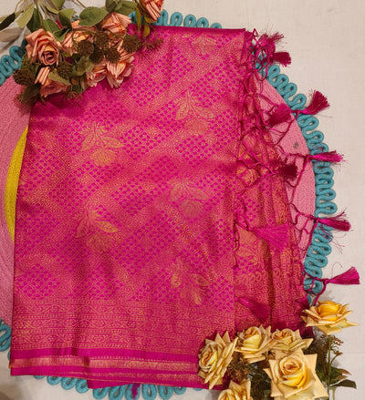 Radiant Rani Pink Banarasi Silk Saree with Opulent Zari Design