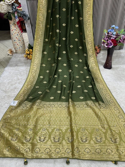 Captivating Magenta Soft Silk Saree with Shimmering Sequin Border