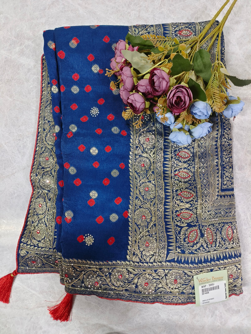 Elegant Emerald Green Bandhani Silk Saree with Intricate Golden Zari Border