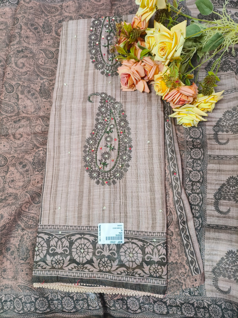 Exquisite Mauve Paisley Embroidered Ethnic Suit Set