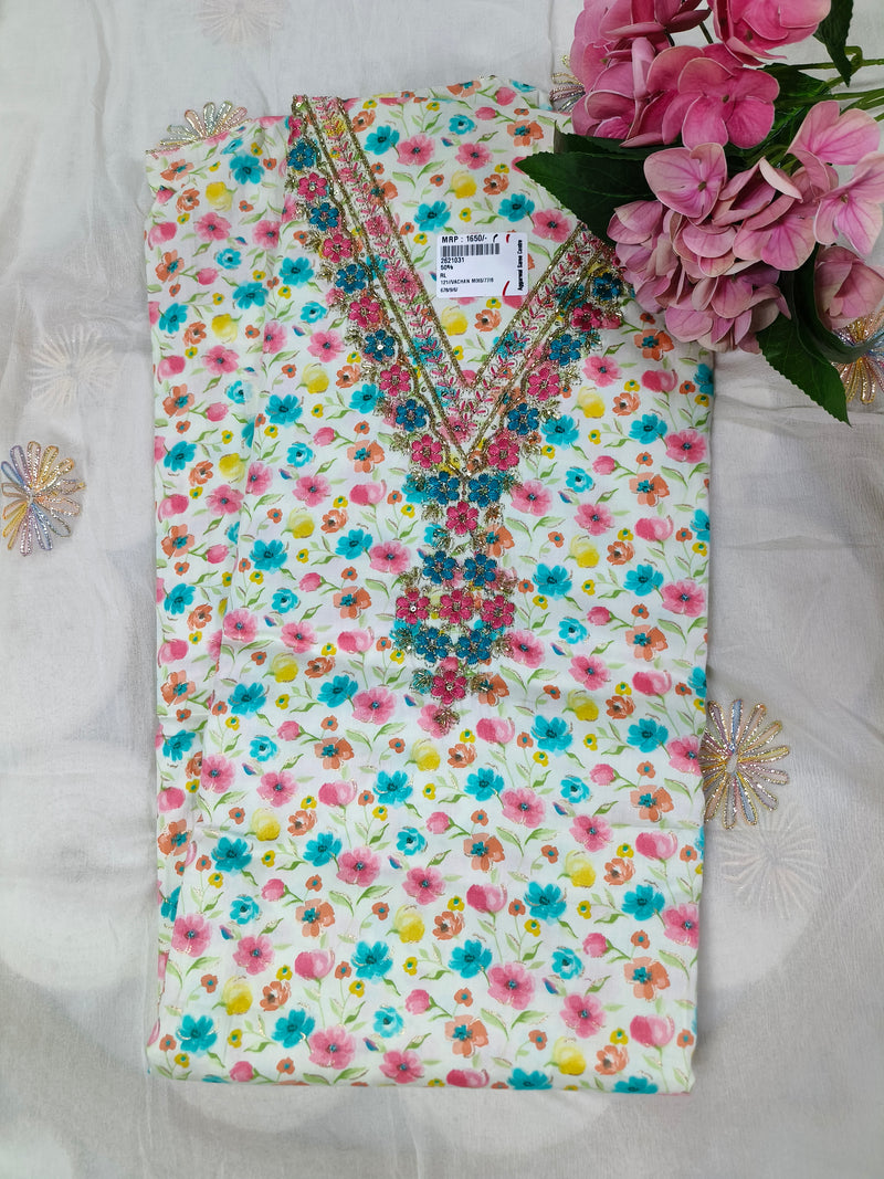 Minimalist White Floral Embroidered Suit Set