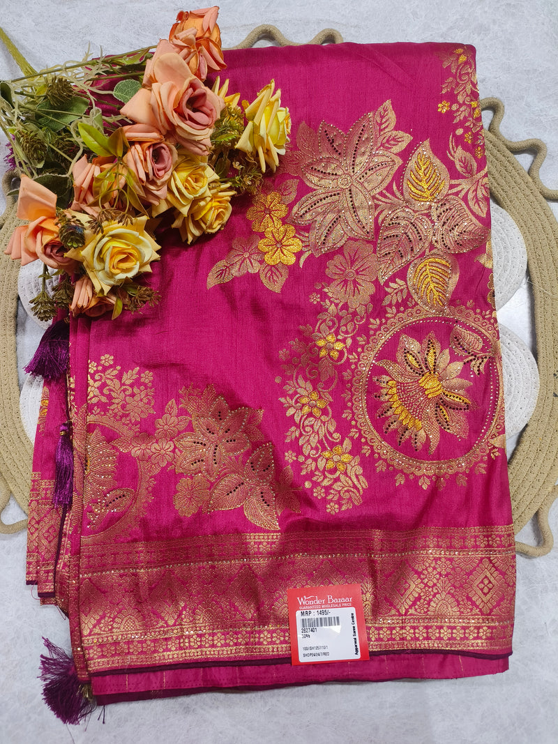 Graceful Deep Pink Banarasi Saree with Ornate Floral Zari Patterns